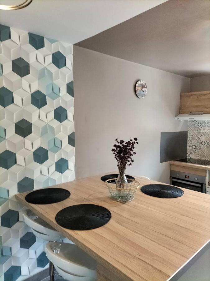 Au Champ Fleuri Apartman Bracieux Kültér fotó